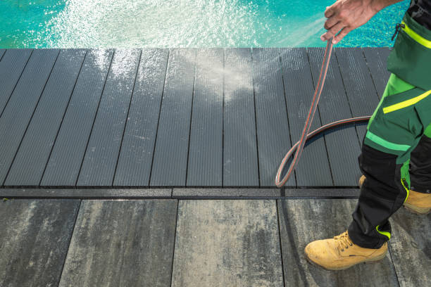 Why Choose Our Certified Pressure Washing Experts for Your Project Needs in Campton Hills, IL?